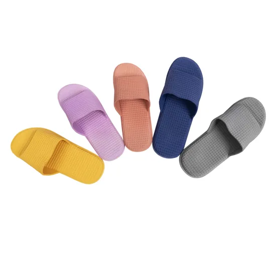 Soft Slipper Slide Bathroom Rubber Girl Boy Yeezi Slide Shark′s Mouth Slipper