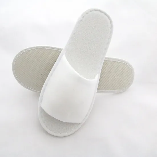 Comfortable and Soft Disposable Coral Velvet Hotel Slippers for Men Women and Children