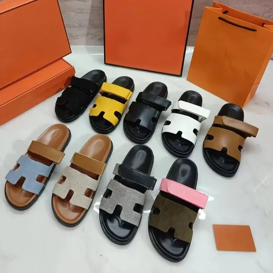 Genuine Version of Cute Cartoon Shark Slippers Summer Children′s Indoor and Outdoor Soft Soled Sandals Home Couples Beach Shoes